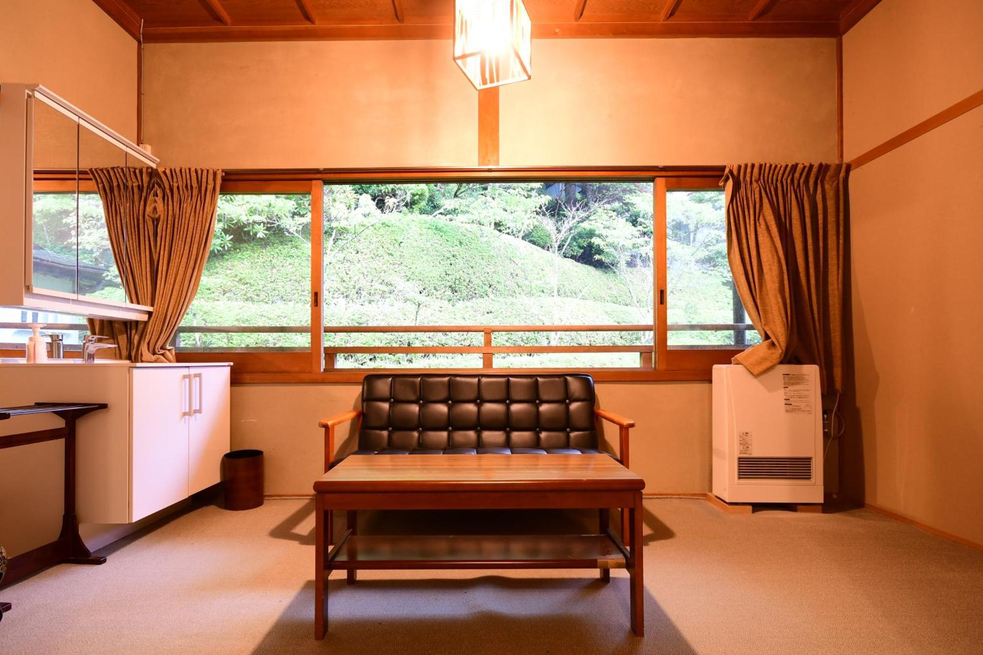 Koyasan Shukubo Fugenin Hotel ภายนอก รูปภาพ