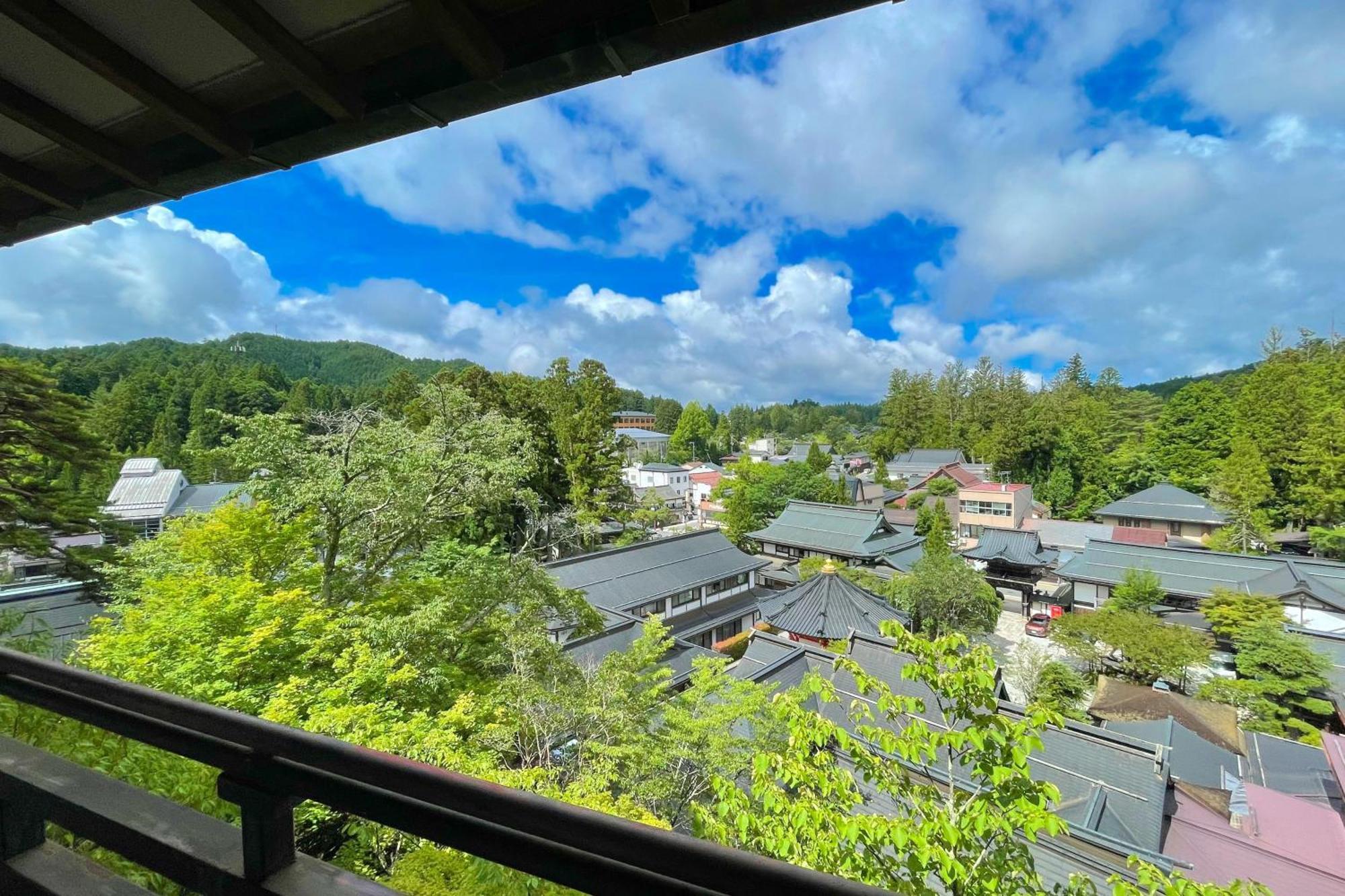 Koyasan Shukubo Fugenin Hotel ภายนอก รูปภาพ