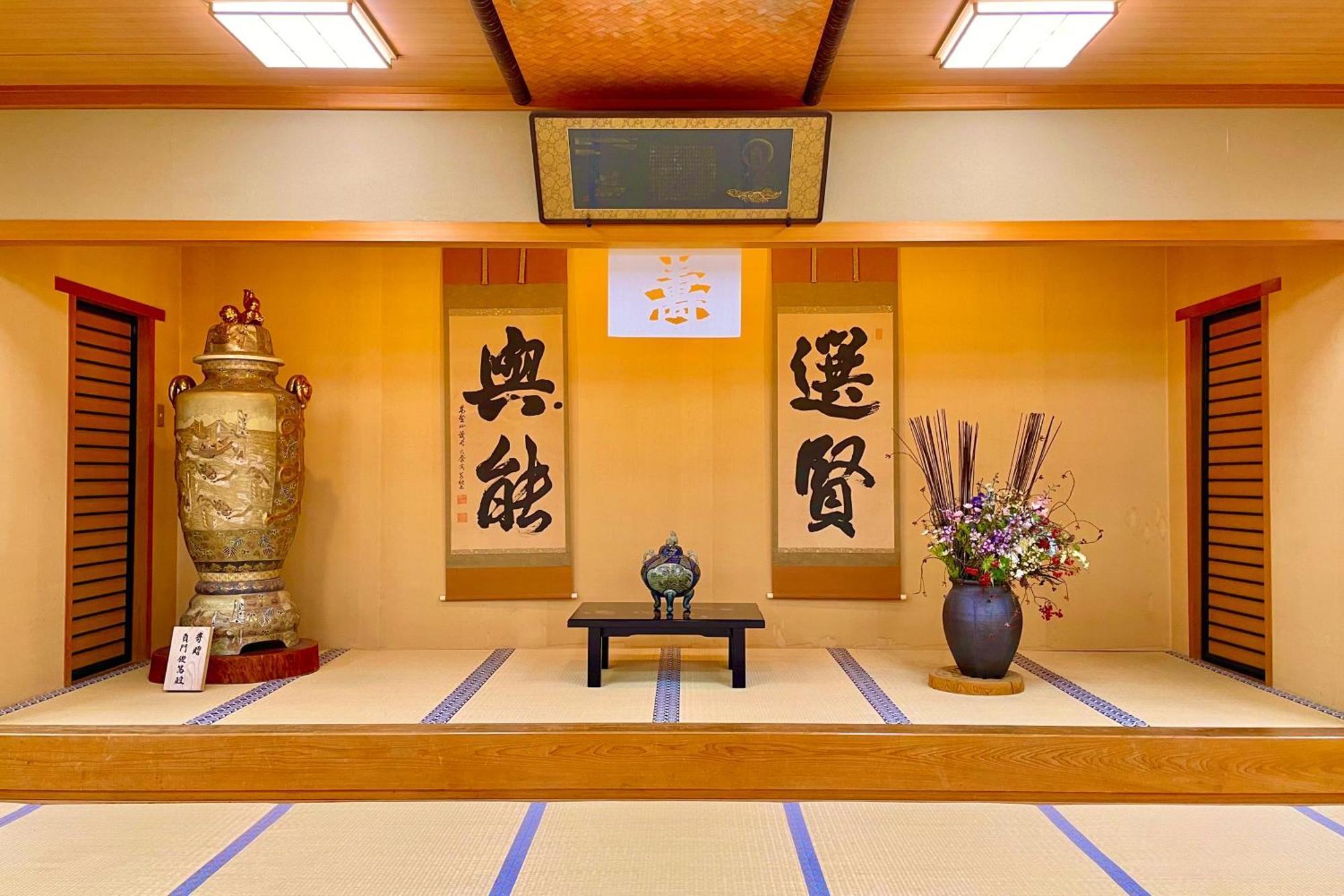 Koyasan Shukubo Fugenin Hotel ภายนอก รูปภาพ